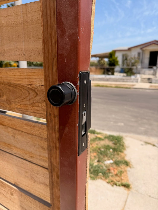 I Swapped My Old Adams Rite Lock for the SK1850SSFIC—Here’s What Happened After 90 Days