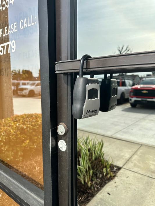 Why a Storefront Key Box is a "Welcome Mat" for Thieves