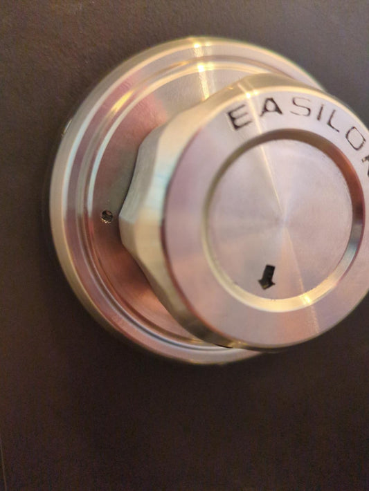 Why I Upgraded My Shop’s Exterior Iron Gate to the EASILOK E2 (No Tricky Keys Required)