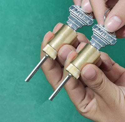 2* A5 Lock Cylinders with SC keyway Keys with Keyed Alike Combo